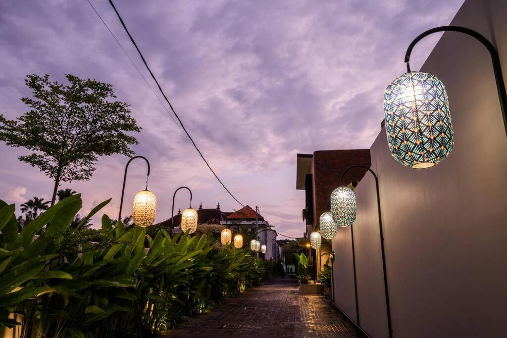 Akhila 3 - 2 Bedroom Modern Tropical At The Heart Of