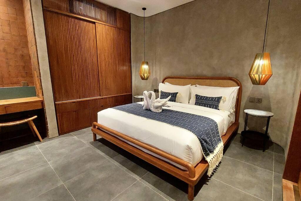 Akhila 3 - 2 Bedroom Modern Tropical At The Heart Of *